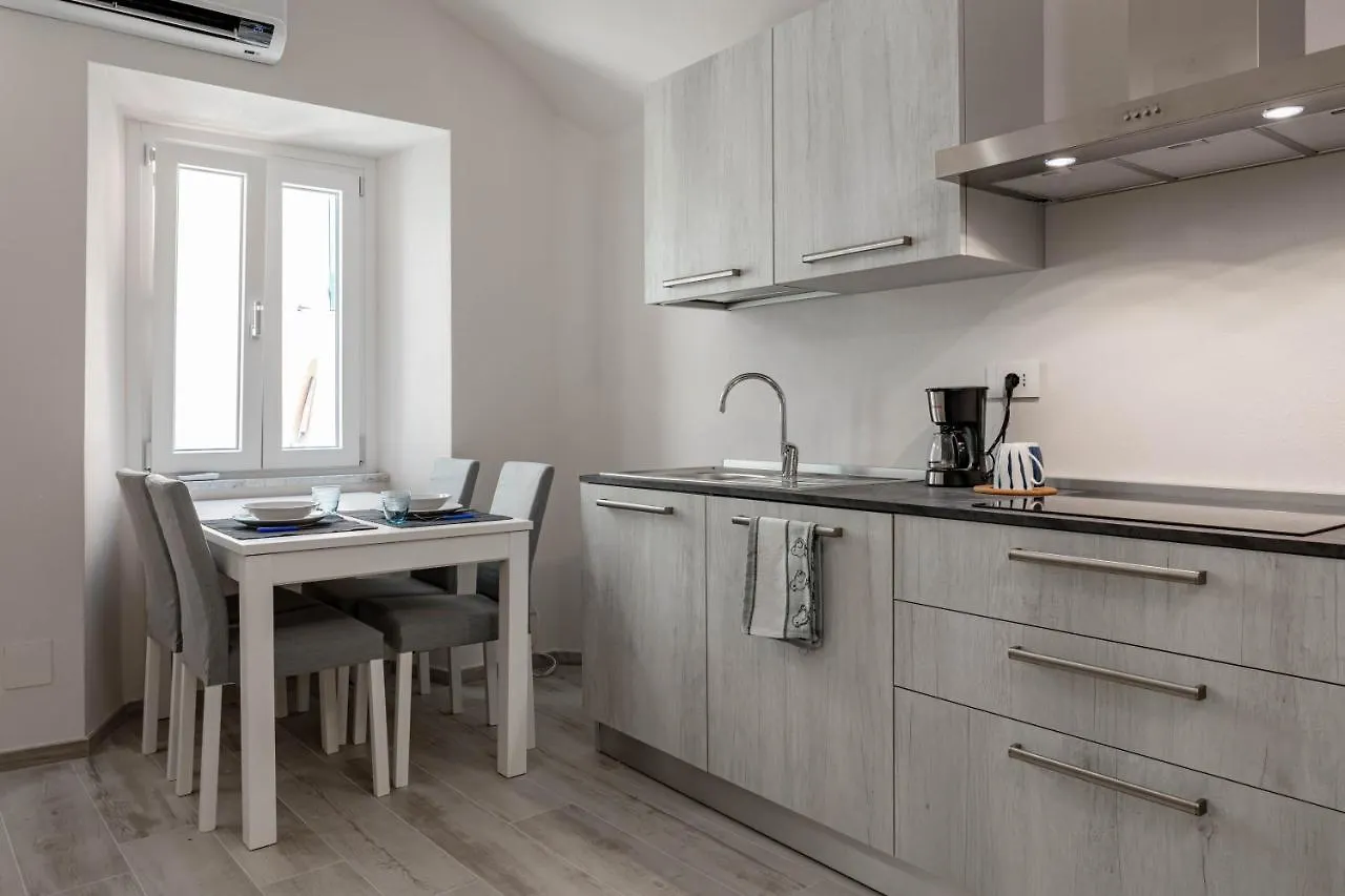 H11 Piccola Perla A Un Passo Dal Mare Apartment Santo Stefano al Mare